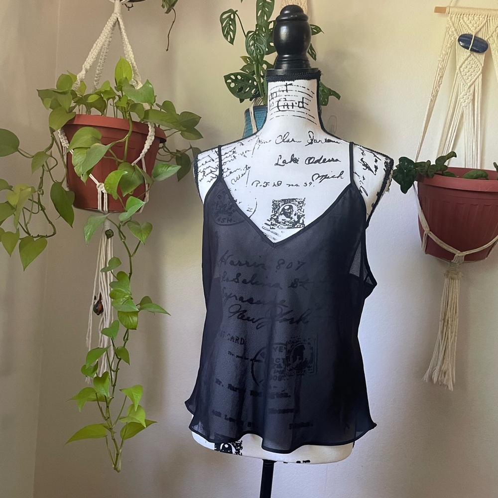 Black mesh cami tank top, size L (21” width, 17” length)
